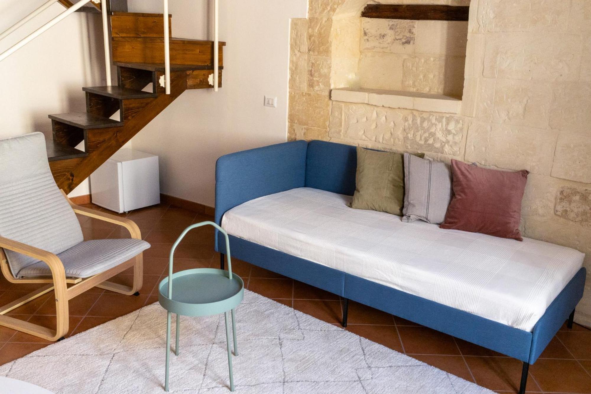 Palazzo Della Contessa - Suites & Breakfast Lecce Exterior photo